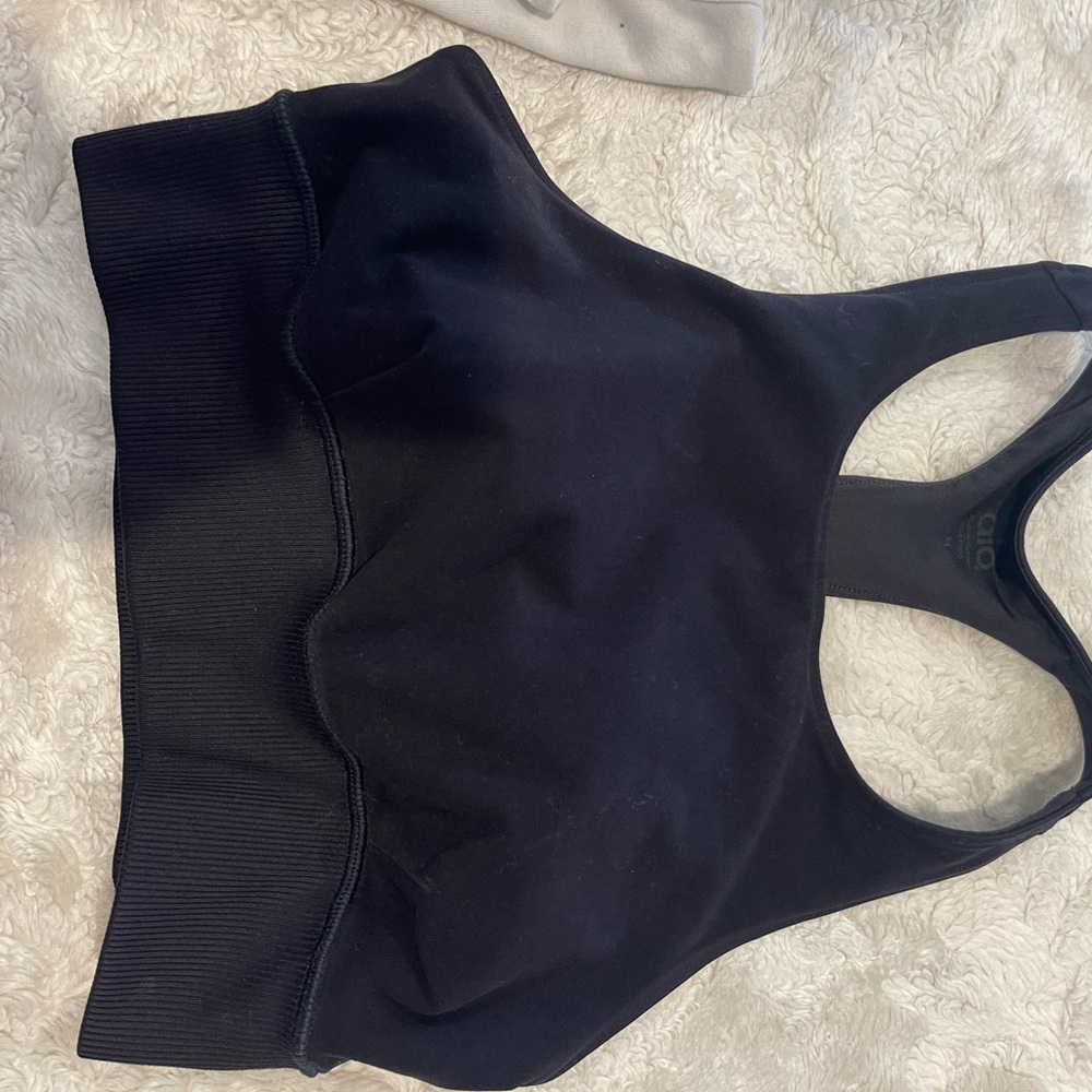 ALO Yoga Black Racerback Sports Bra